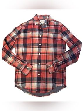American Eagle Outfitters Red and Navy Plaid Button-Down Shirt